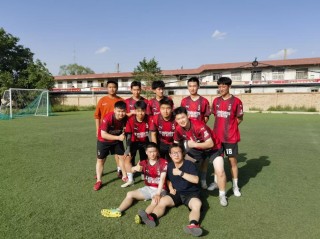 兰州大学足球(兰州大学足球老师)