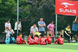 青少年足球基金会(青少年足球成长公益基金)