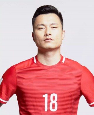 中国足球明星(中国足球明星有哪些 名字)