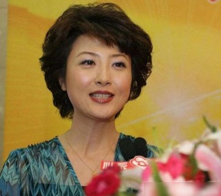 程雨涵天下足球(程雨涵 cctv5)