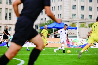 五人足球(五人足球场地标准尺寸图)