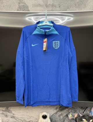 英国足球服(英国足球服装)