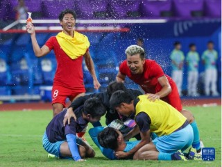 香港足球vs伊朗(香港对伊拉克比分结果)