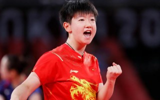 李晓霞vs男队员的简单介绍