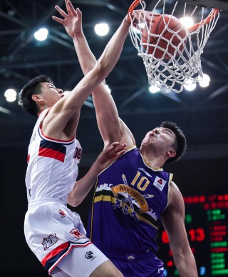 广州vs上海篮球(上海和广州篮球比赛)