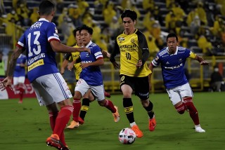 德州漩涡vs横滨fc(德岛漩涡对横滨水手比分)