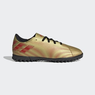 messi足球鞋(messi16足球鞋测评)