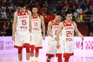 中国vs波兰男篮录像(中国vs波兰全场回放第四节)