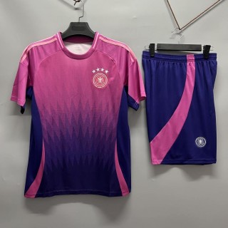 足球服吧(足球服照片)