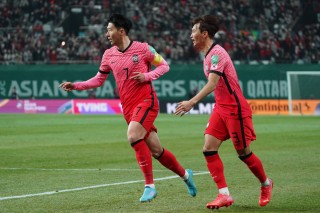 韩国足球(韩国足球球星)