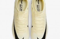 nike平底足球鞋(nike平底鞋有哪几种)