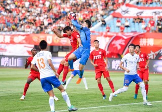 关于2018直播亚泰vs鲁能的信息