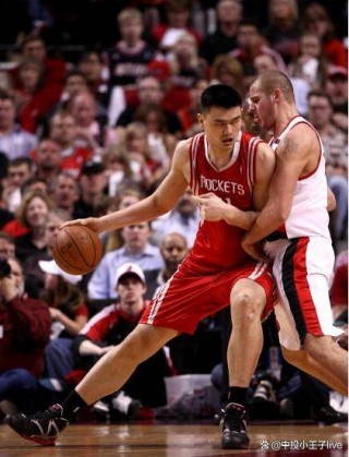 火箭vs上海姚明(nba火箭队姚明比赛录像)