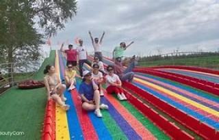 大庆村足球乐园(大庆市足球特色学校)