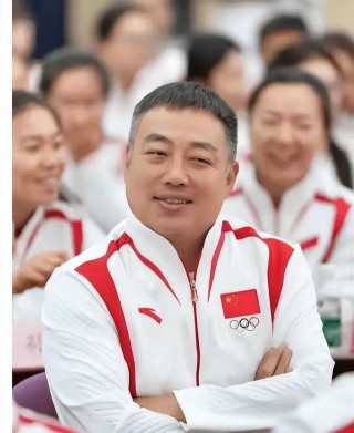 苟仲文足球(苟仲文 中招)