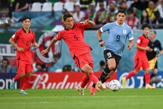 日本对泰国足球(日本对泰国足球几点开始比赛)