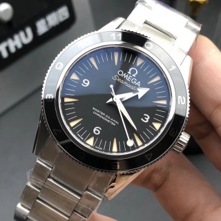 包含mengvs007的词条