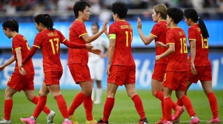 女足中国vs匈牙利(中国对匈牙利足球u19国青队)
