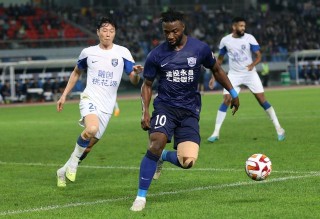 杨云足球(杨云足球转会)