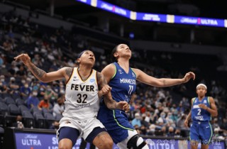 2017火花vs天空(wnba火花vs自由比赛)