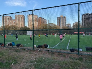 少年足球赛场(少年足球场地标准尺寸)