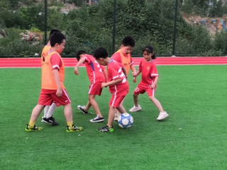 怎样学好足球(想学足球要怎么练)