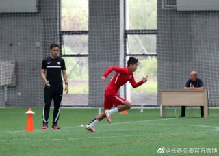 张笑飞足球(相声演员张笑非)
