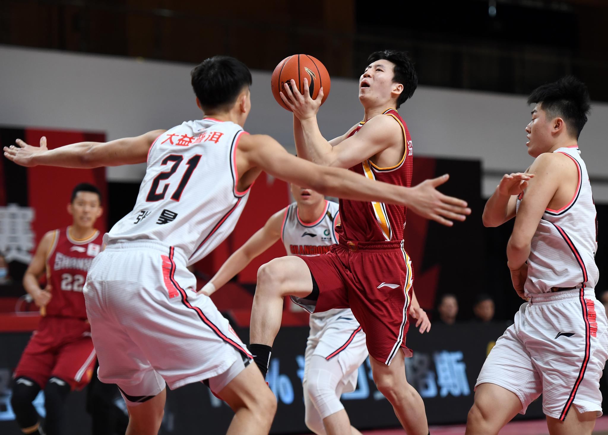 cba东莞银行vs汾酒(cba广东东莞银行输给了谁)  第2张