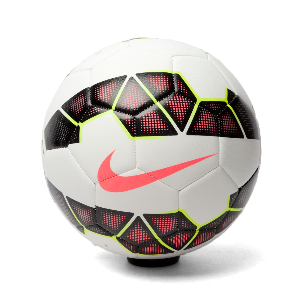 耐克cr足球(nikecr7足球鞋)  第1张