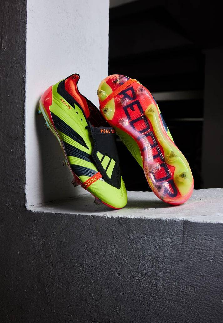 adidas足球系列(adidasx足球鞋系列)  第2张