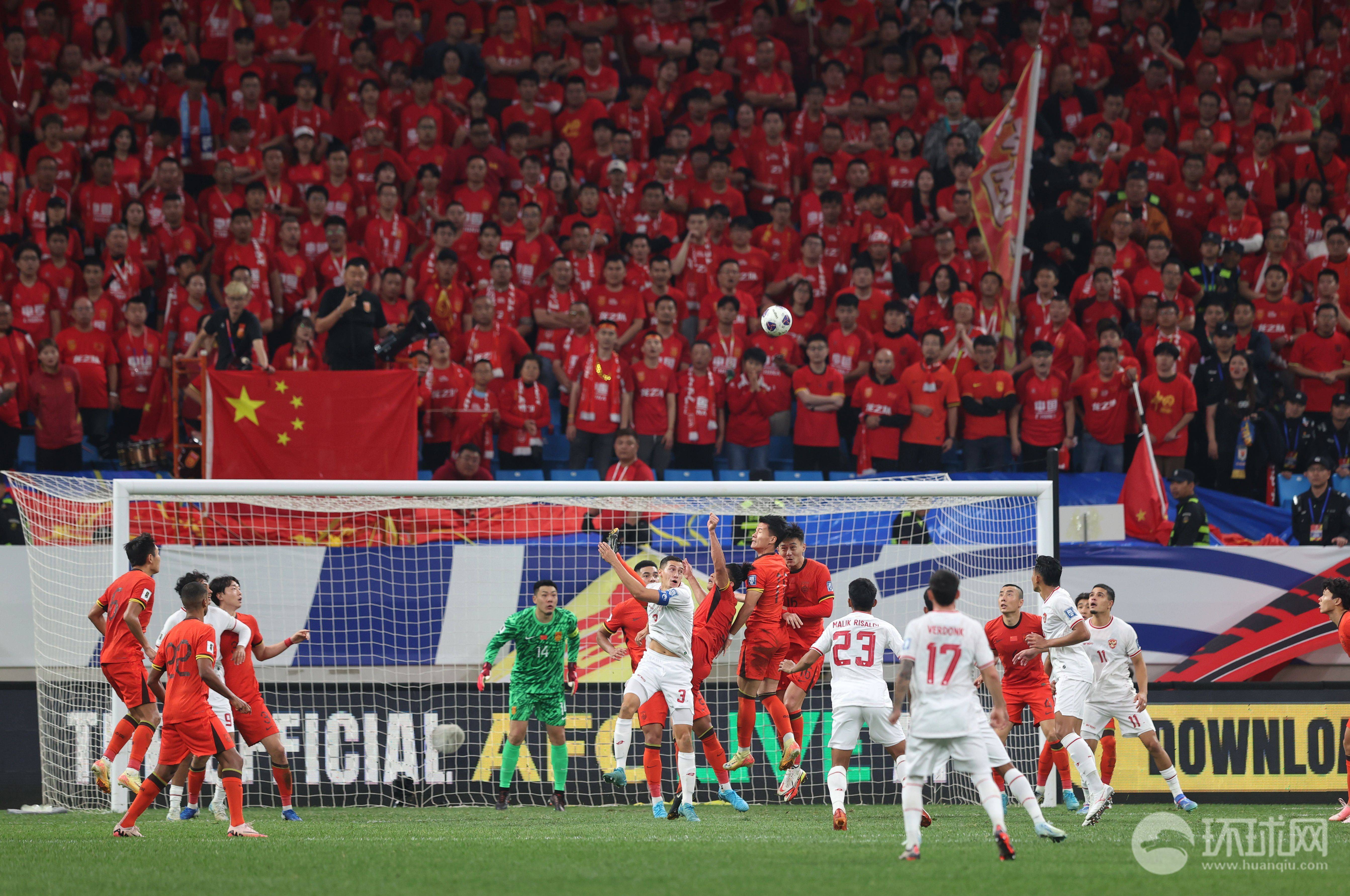 中国VS柬埔寨足球(中国vs柬埔寨足球比赛)  第2张