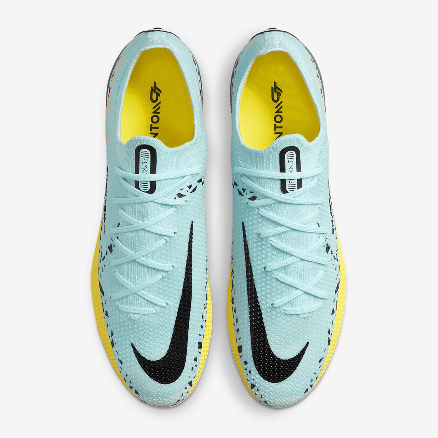 nike拯救足球(nikeflight足球)  第2张