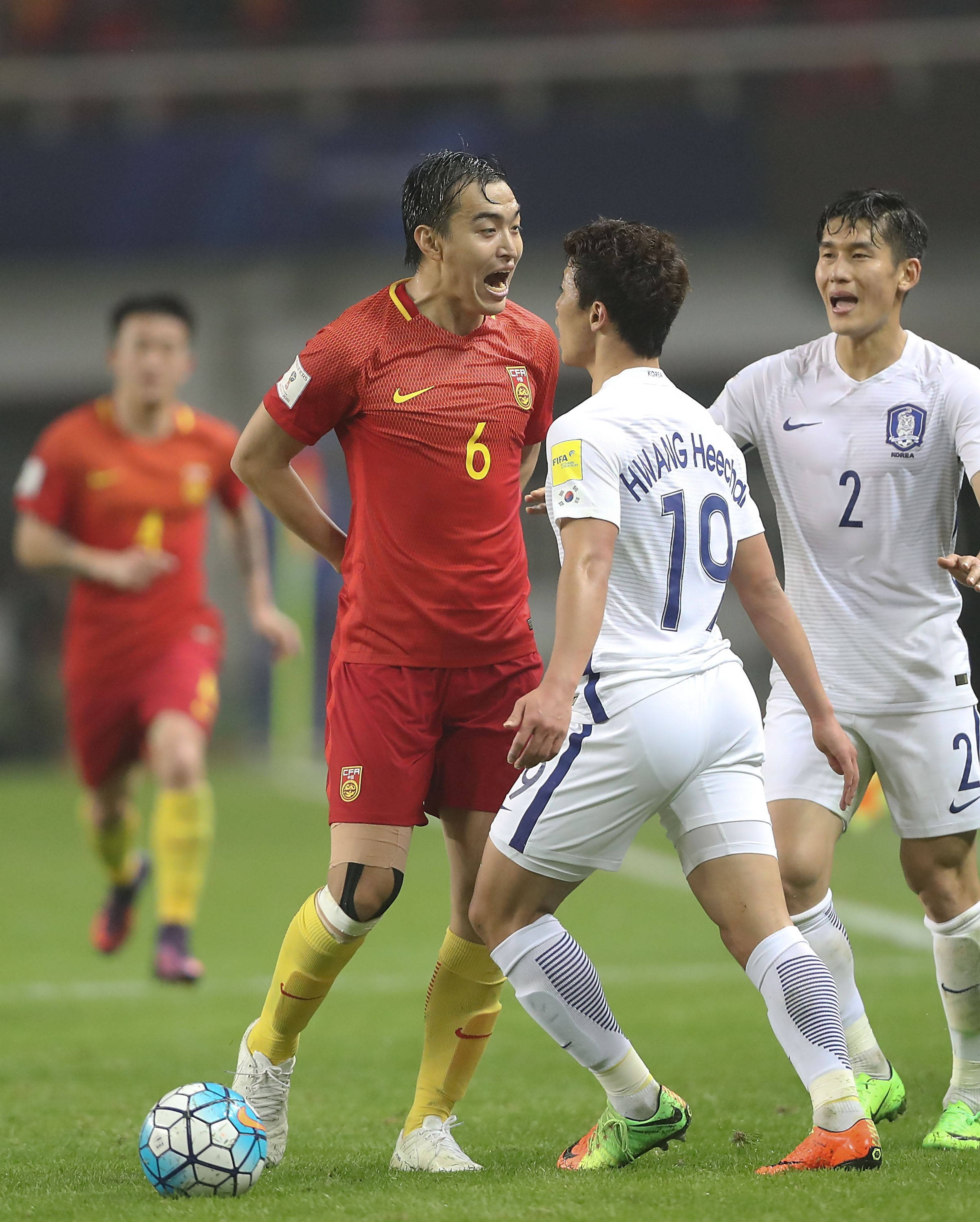 中国男足vs捷克(中国捷克足球比赛14)  第1张