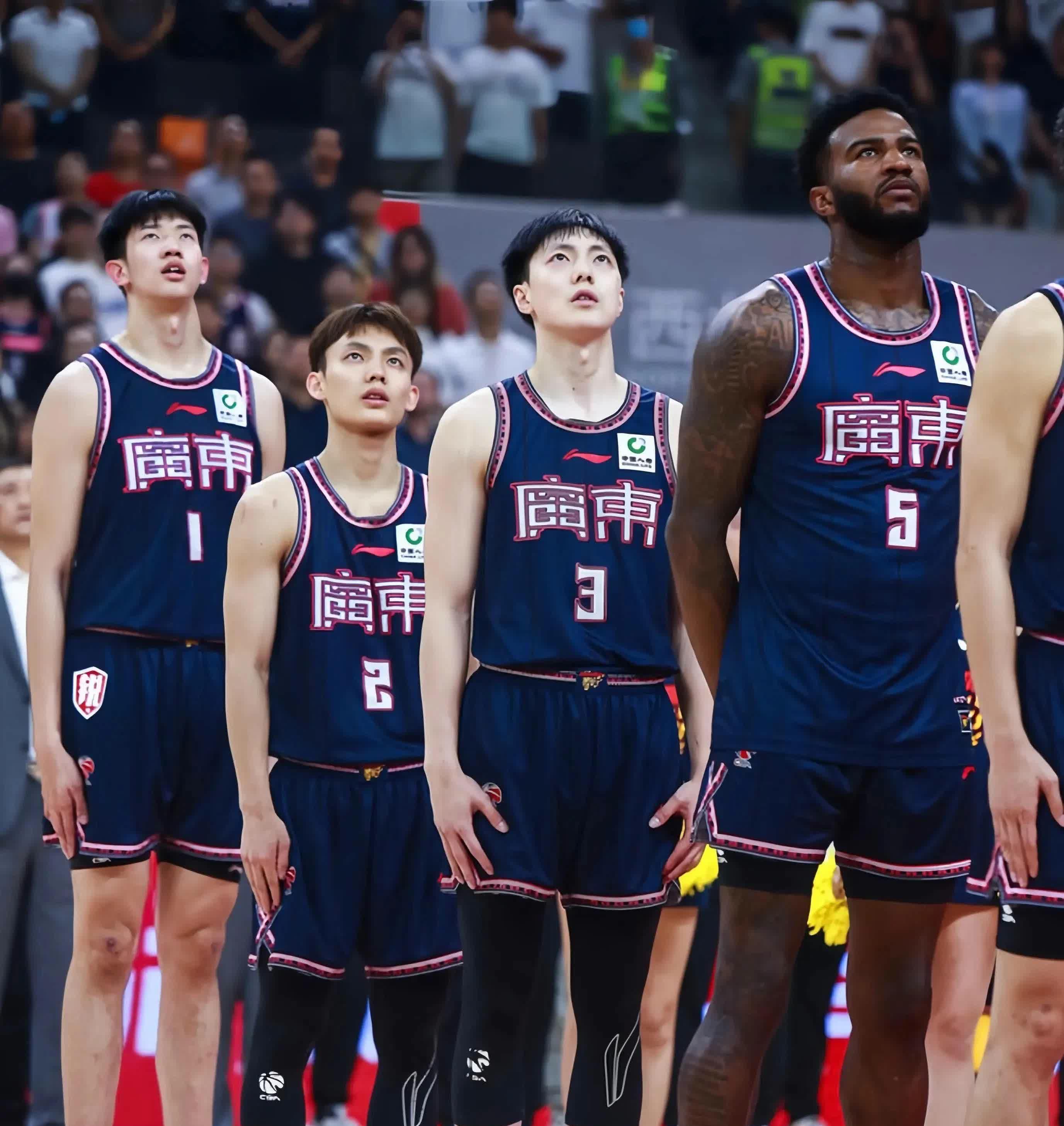 cba上海vs广厦(上海vs广厦比分是多少)  第1张