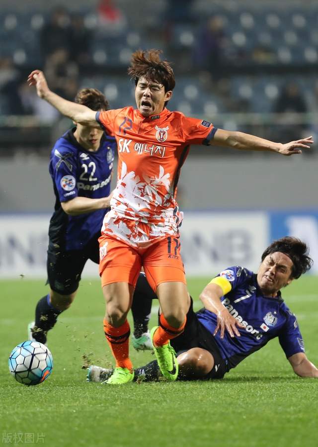 fc首尔vs济州(首尔fc对光洲fc)  第1张