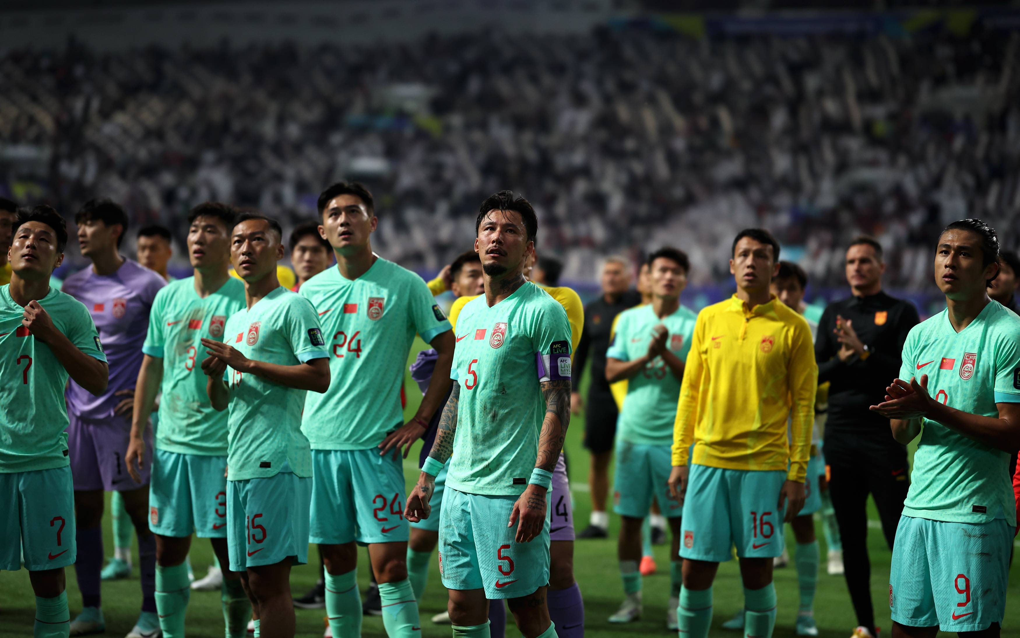 中国国足球(中国国足球哪一年踢进过世界杯)  第2张