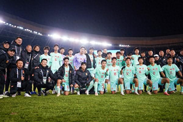 u16足球比赛(u16足球比赛 结果)  第1张