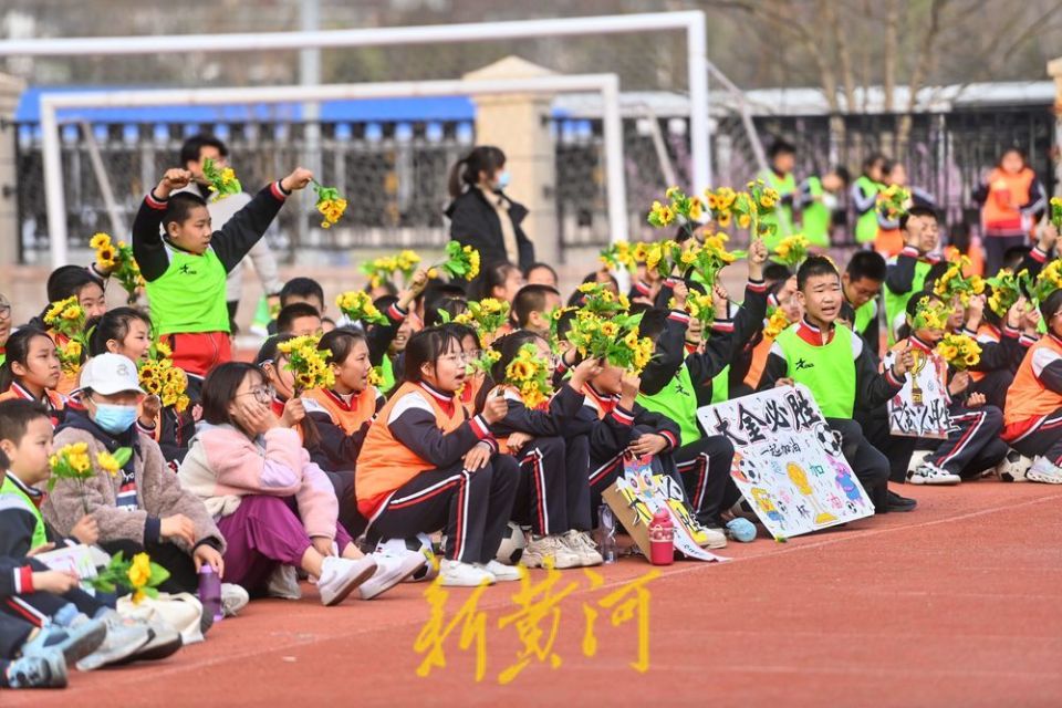 校园足球启动(校园足球启动征文范文)  第2张