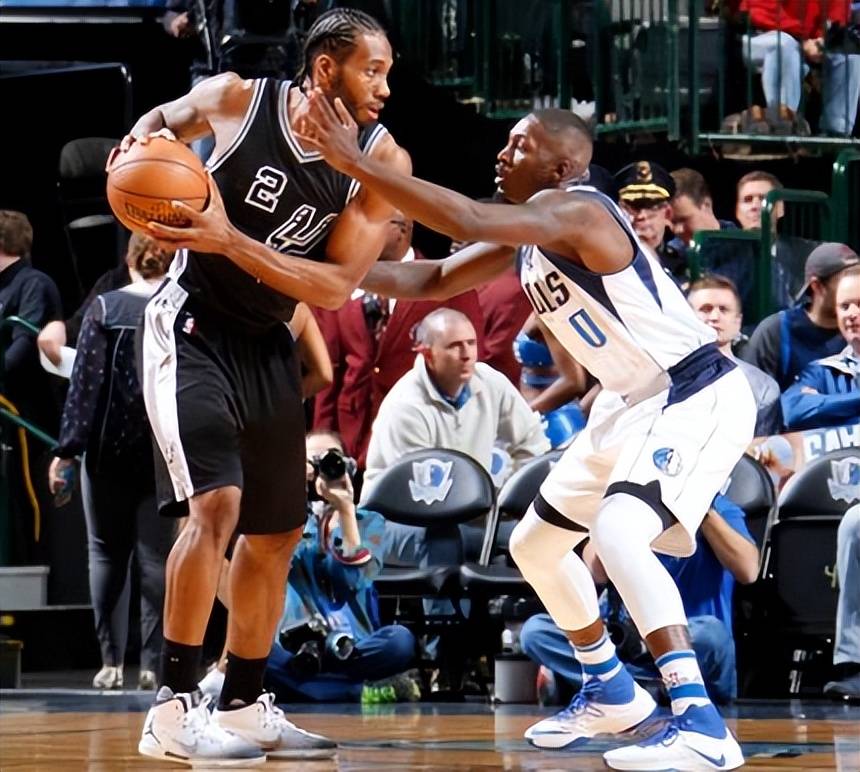 nba活塞vs雷霆(nba今日推荐活塞雷霆)  第1张