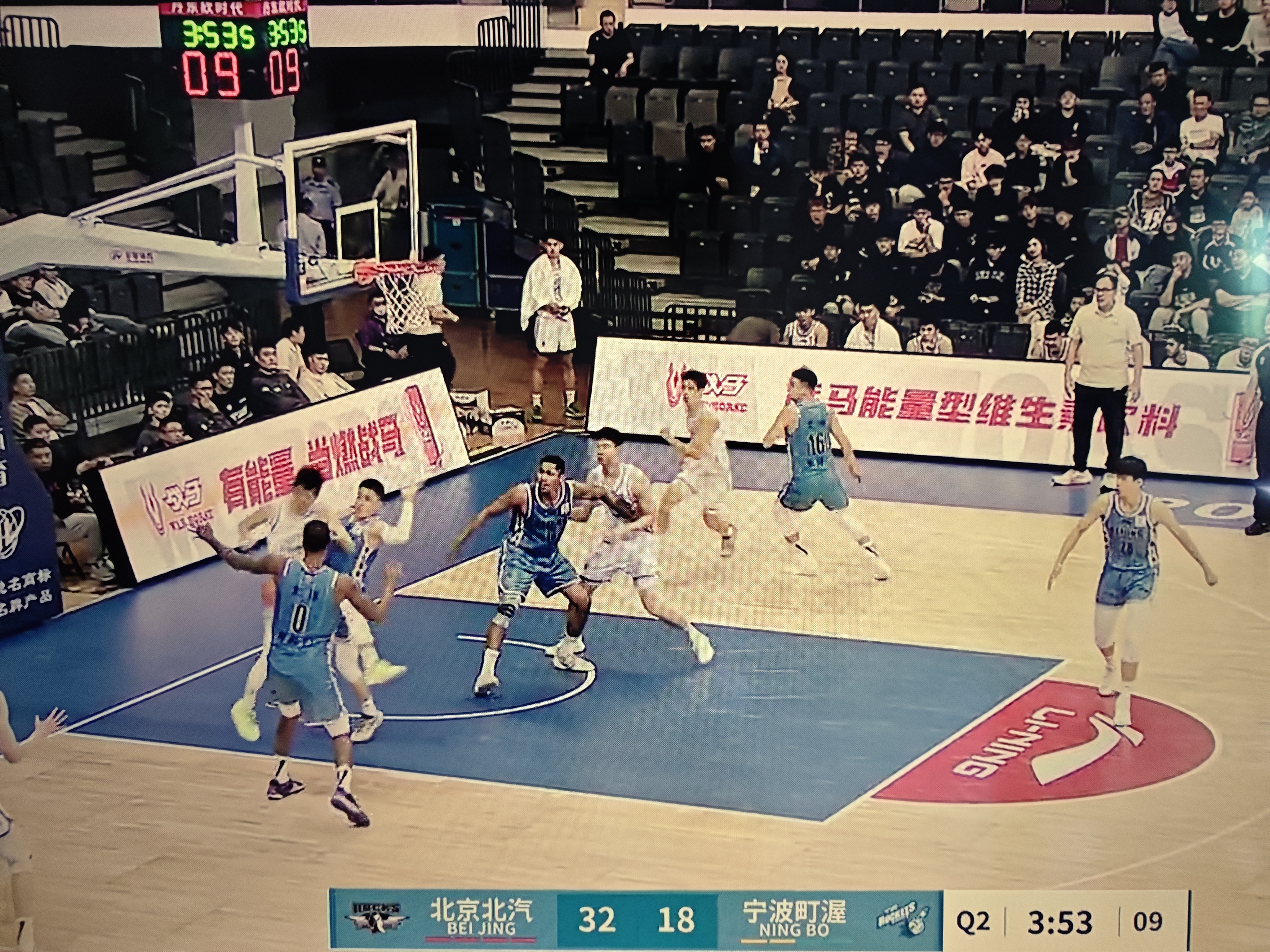CBA季前赛北京vs(CBA季前赛北京险胜辽宁)  第1张